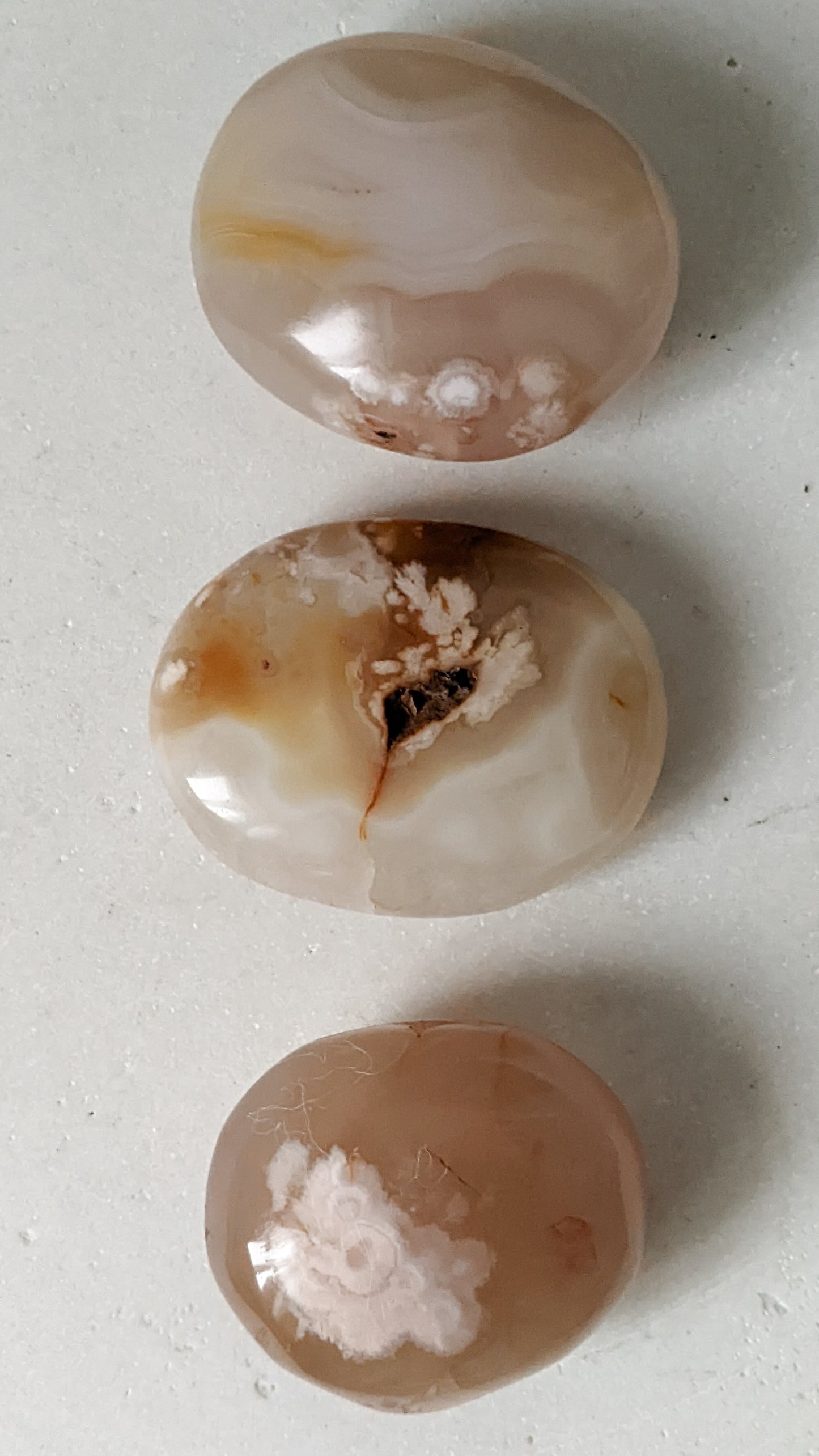 Flower Agate Palm Stones